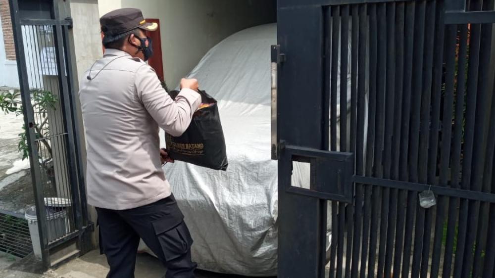 Percepat Kesembuhan, Warga Isoman Dapat Bantuan Sembako
