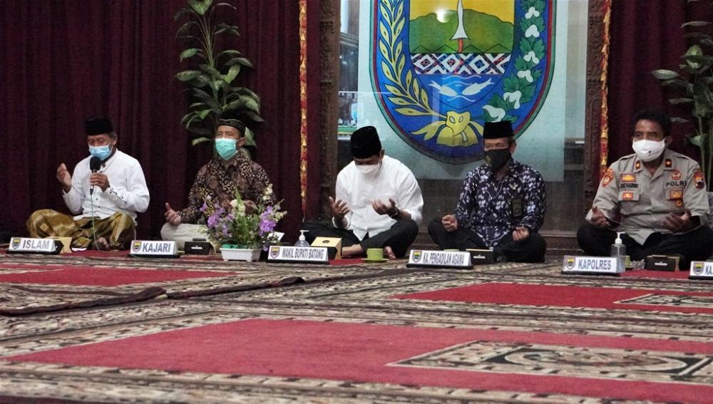 Batang Bermunajat, Doa Lintas Agama Upaya Ikhtiar Batin Masa Pademi COVID-19