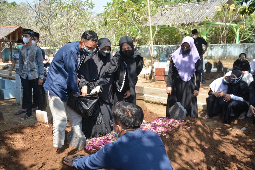 Ketua PD Muhammdiyah Batang Nasikhin Tutup Usia