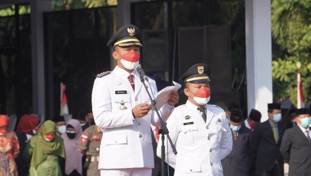 INDONESIA TANGGUH INDONESIA TUMBUH