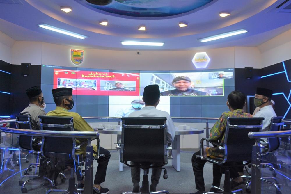 Jateng Bershalawat, Ganjar Berdoa Virus Corona Minggat