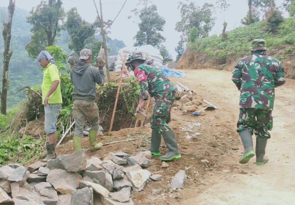 TMMD Desa Gerlang, Bangkitkan Sikap Gotong Royong