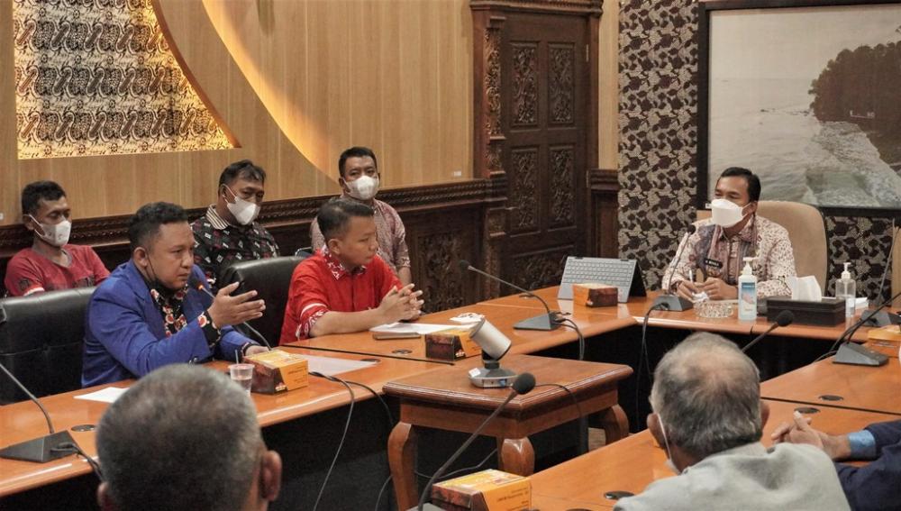 Bupati Batang Teruskan Keberatan Nelayan Terhadap PP 85 dan Kepmen 86