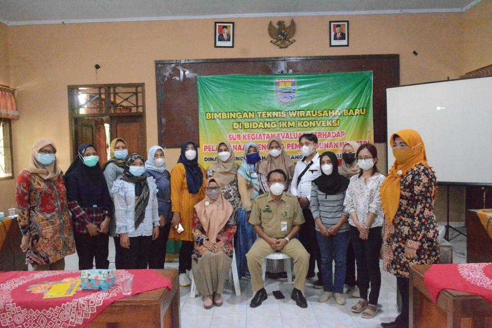 Disperindagkop Batang Berikan Pelatihan Wirausaha Baru Untuk IKM