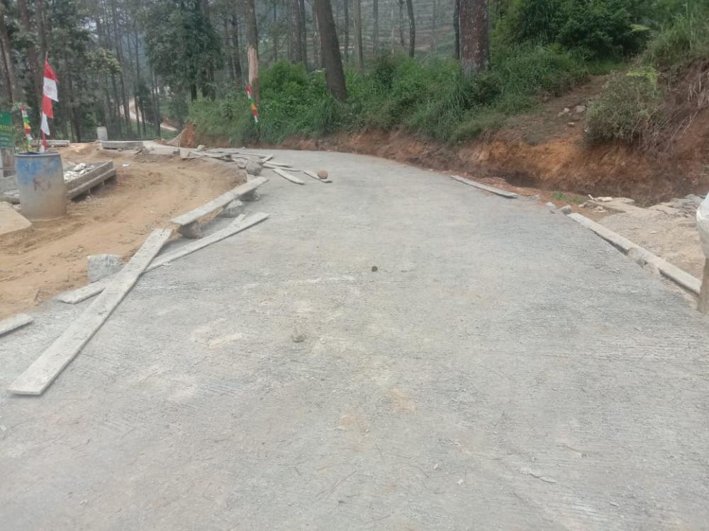 Pengecoran Jalan Penghubung Gerlang Selesai Sesuai Target