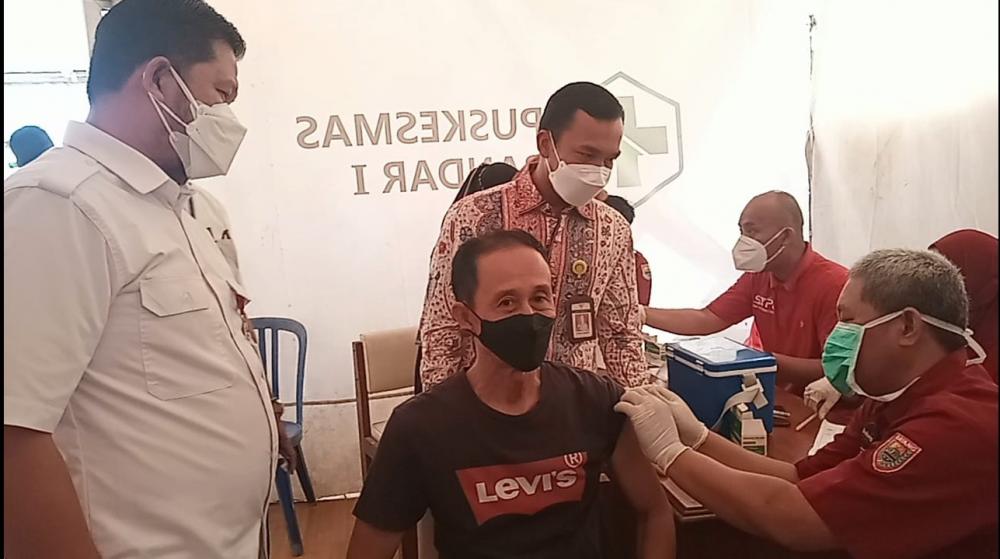 Turunkan Level PPKM, Dinkes Batang Sasar Vaksinasi Lansia