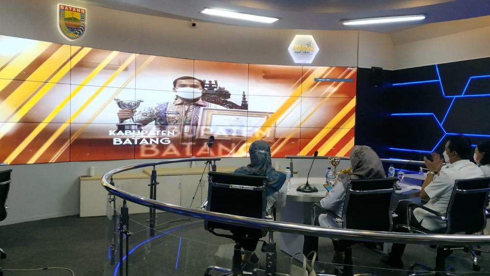 Raih Penghargaan APE, Batang Pertahankan Predikat Madya