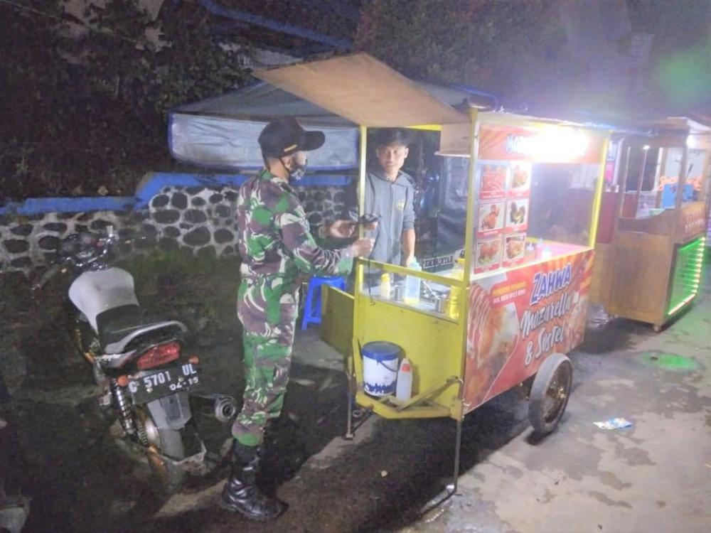 Akhir Pekan Koramil Blado Intensif Patroli Prokes