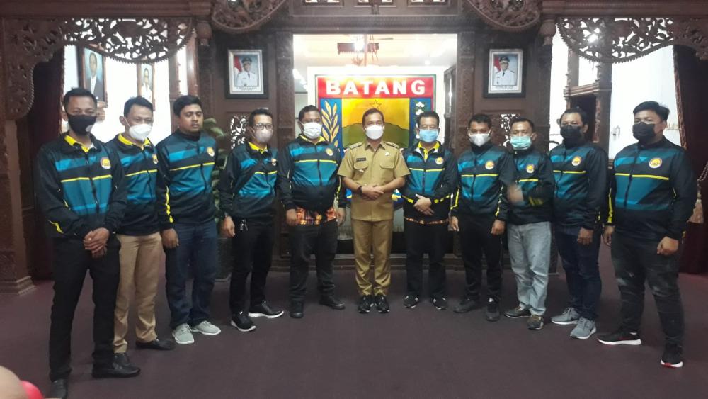 Targetkan Emas, Atlet Cabor Biliar di Dulongmas Diminta Main Lepas Tanpa Beban 