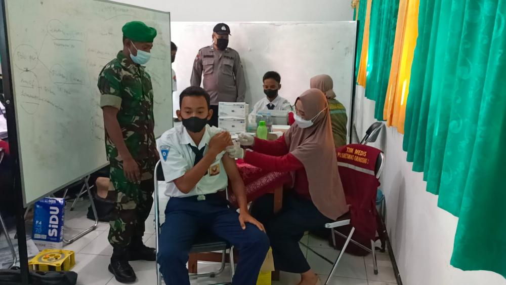 SMA Gringsing Jadi Sasaran Vaksinasi Pelajar Tahap II