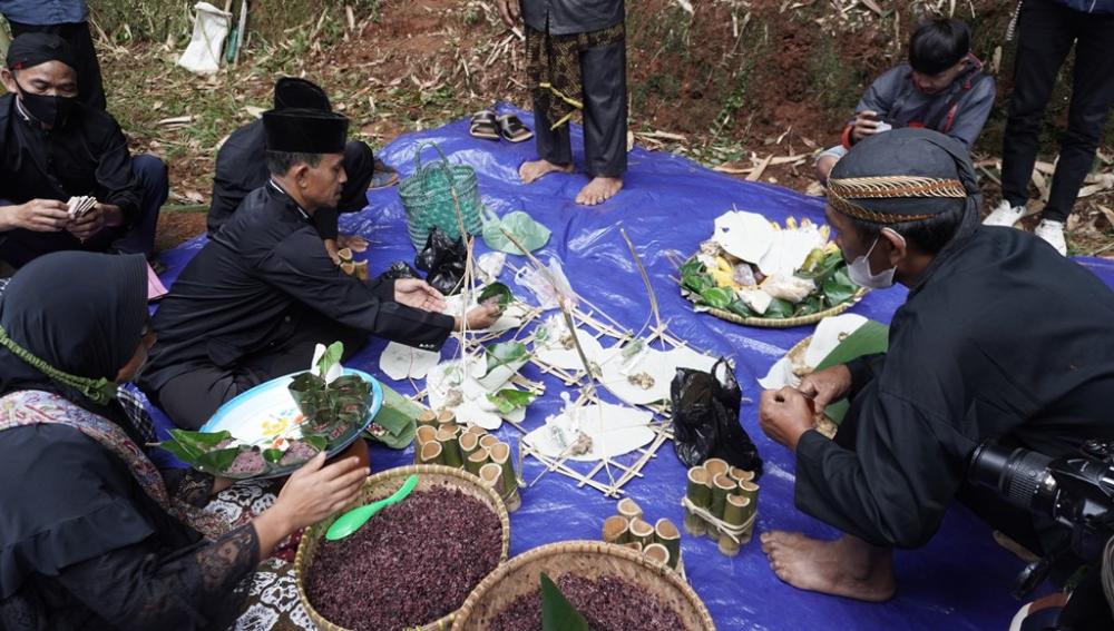 Wujud Syukur Kepada Sang Pencipta, Masyarakat Desa Silurah Batang Gelar Tradisi Budaya Nyadran 