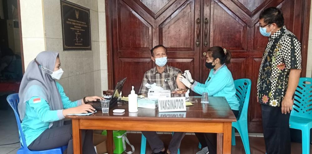 Jelang Nataru, Gereja Santo Yusup Pastikan Jemaat Tervaksinasi
