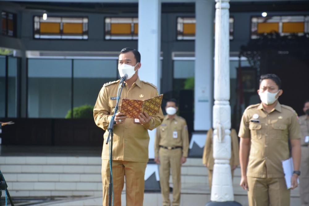 Apel Pagi Awal Tahun 2022, Bupati Batang Minta ASN Tingkatkan Kinerja