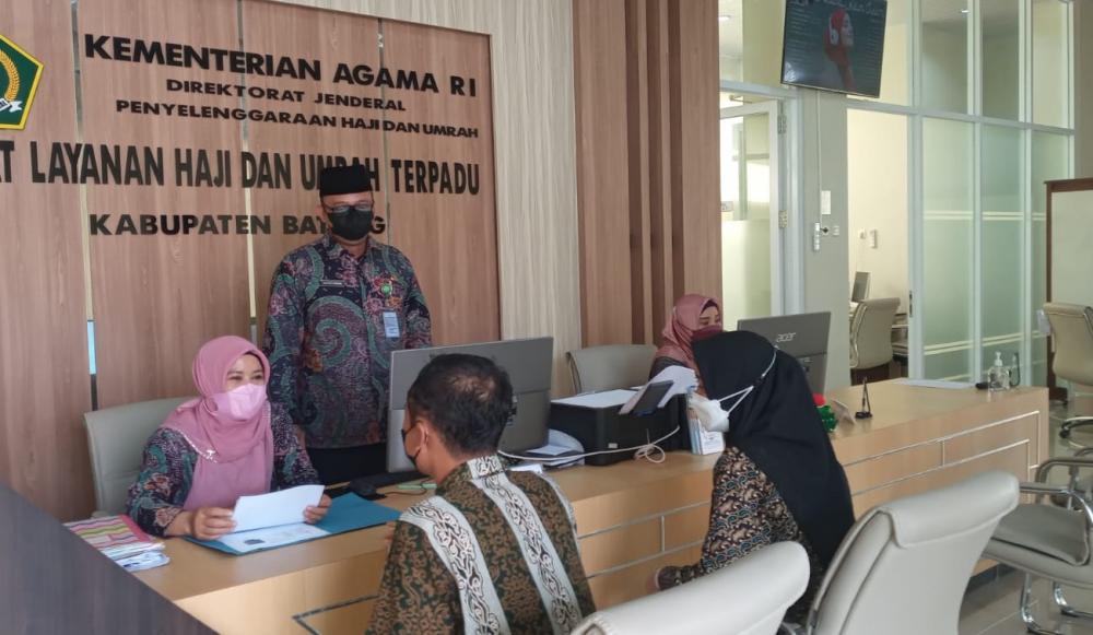 PLHUT Batang Siap Terbitkan Rekomendasi Paspor Umrah