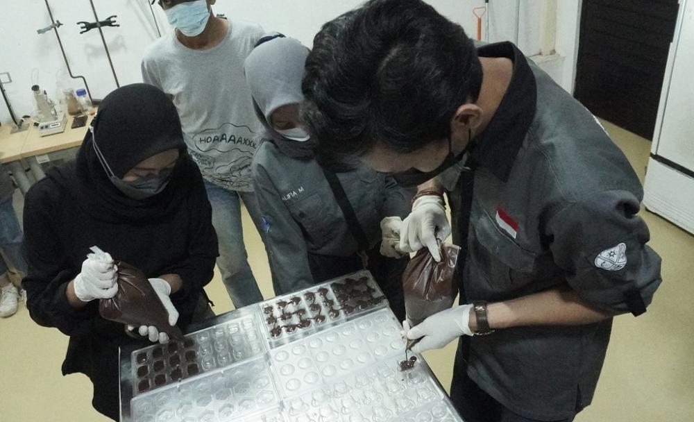 CETAK COKELAT BATANGAN