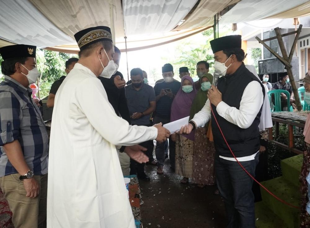 BERIKAN BANTUAN UNTUK MUSALA AL HIKMAH