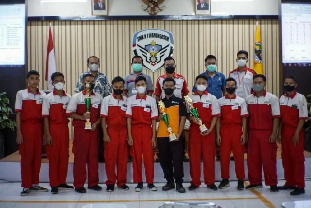 SMKN 1  Warungasem Sapu Bersih Juara Kompetensi Siswa