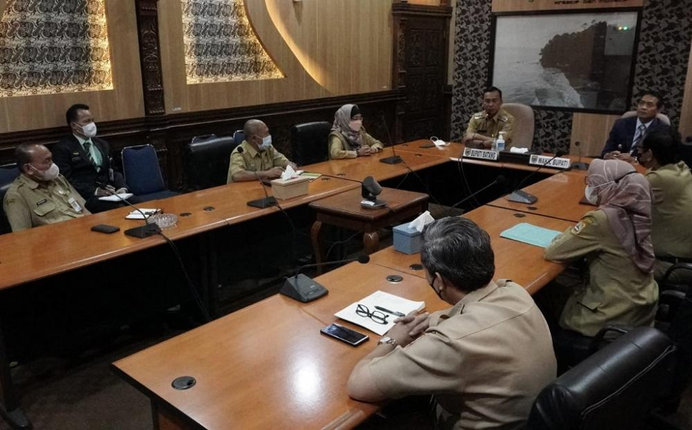 Habis Masa Jabatan Gubernur Jateng Periksa Bupati Batang Wihaji dan Wakil Bupati Suyono 