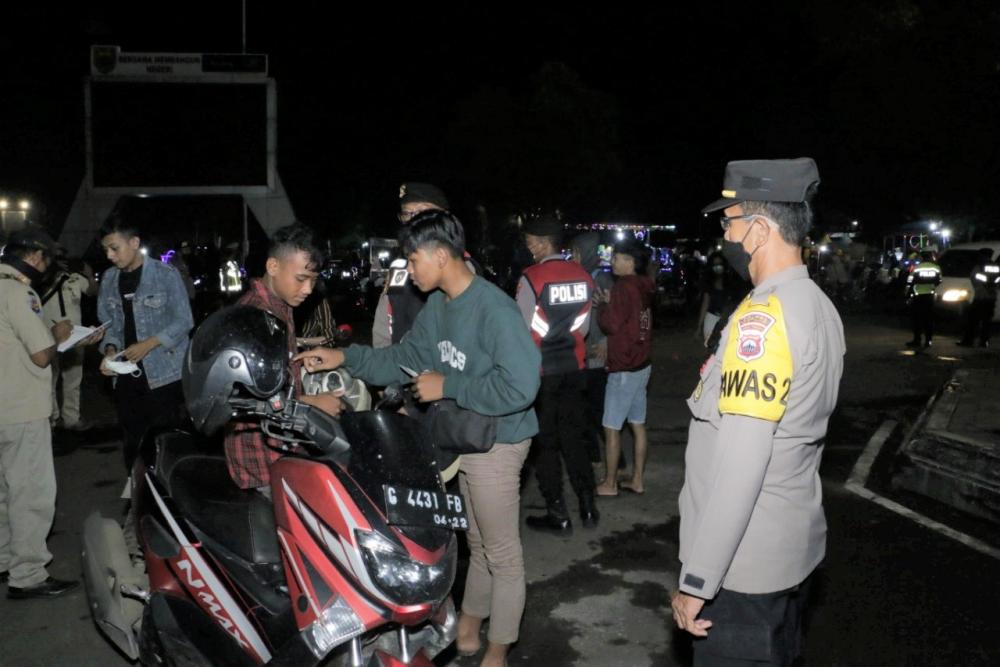 Puluhan Pelanggar Prokes Terjaring di Pusat Kota