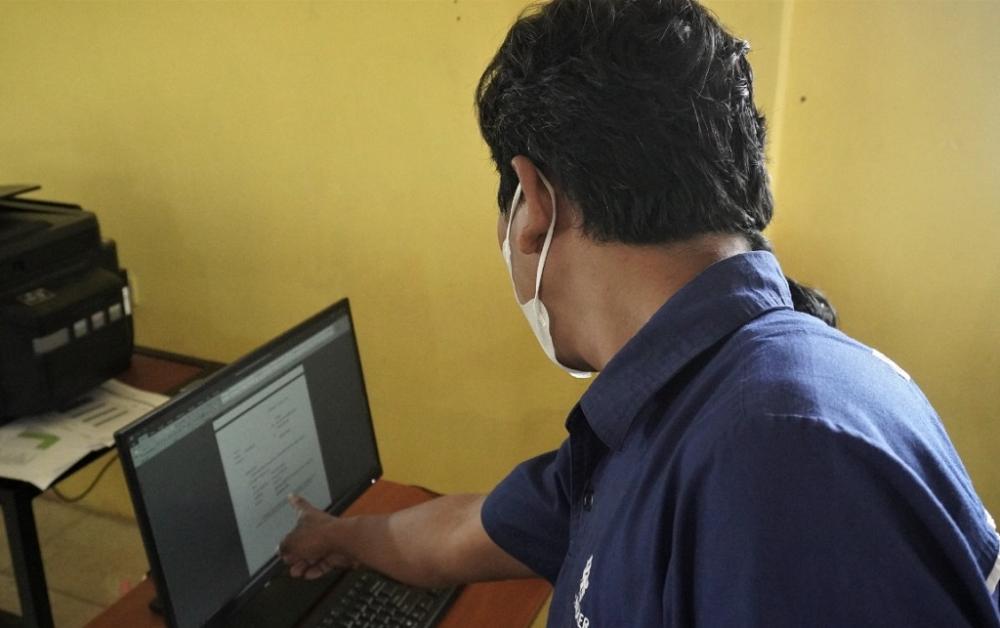 KOREKSI PEMBUATAN DOKUMEN SURAT MENYURAT