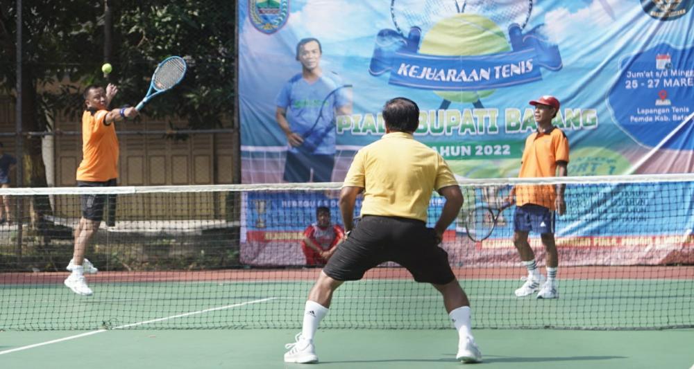 Kejuaraan Tenis Pertemukan Pensiunan Batang Dengan Baveti Jateng