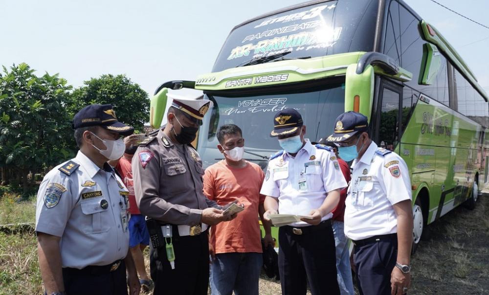 Dishub Batang Cek Kesiapan Armada Bus Lebaran
