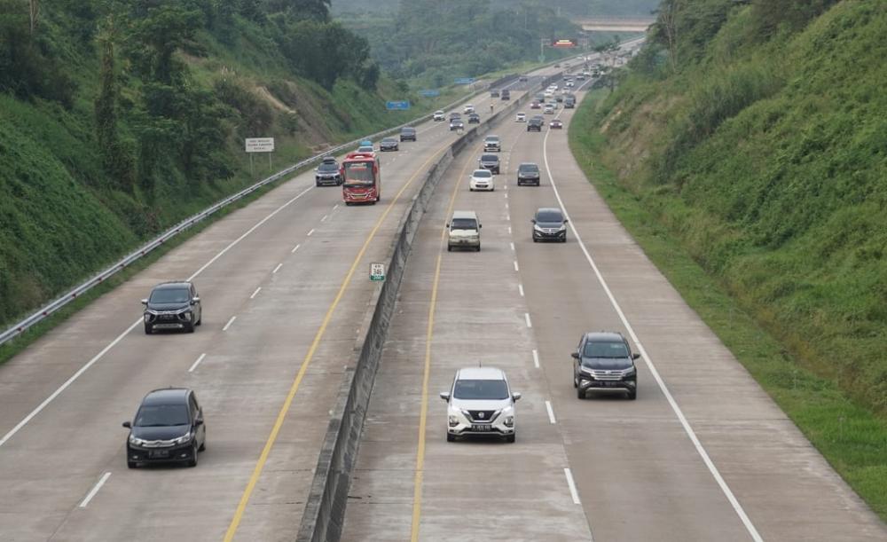 BERLAKUKAN JALUR SATU ARAH ARUS BALIK