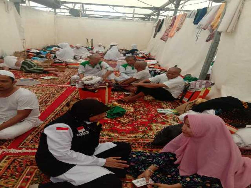 Waspada Heat Stroke, Jamaah Haji Perbanyak Minum