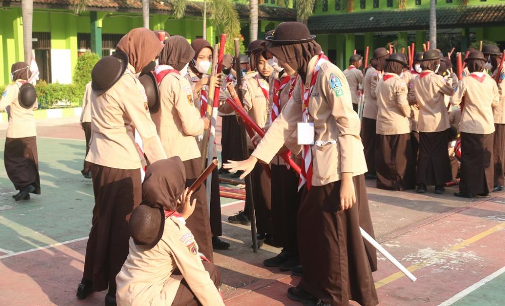 Kepramukaan Melatih Kemandirian Pemuda Menyambut KITB