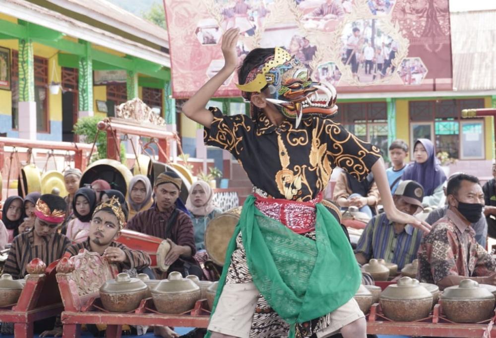 SD Negeri Pacet Batang Merintis Sekolah Budaya Jawa