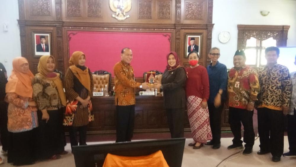 Komisi E DPRD Provinsi Jateng Siap Gelontorkan Dana Bencana Rob di Batang 