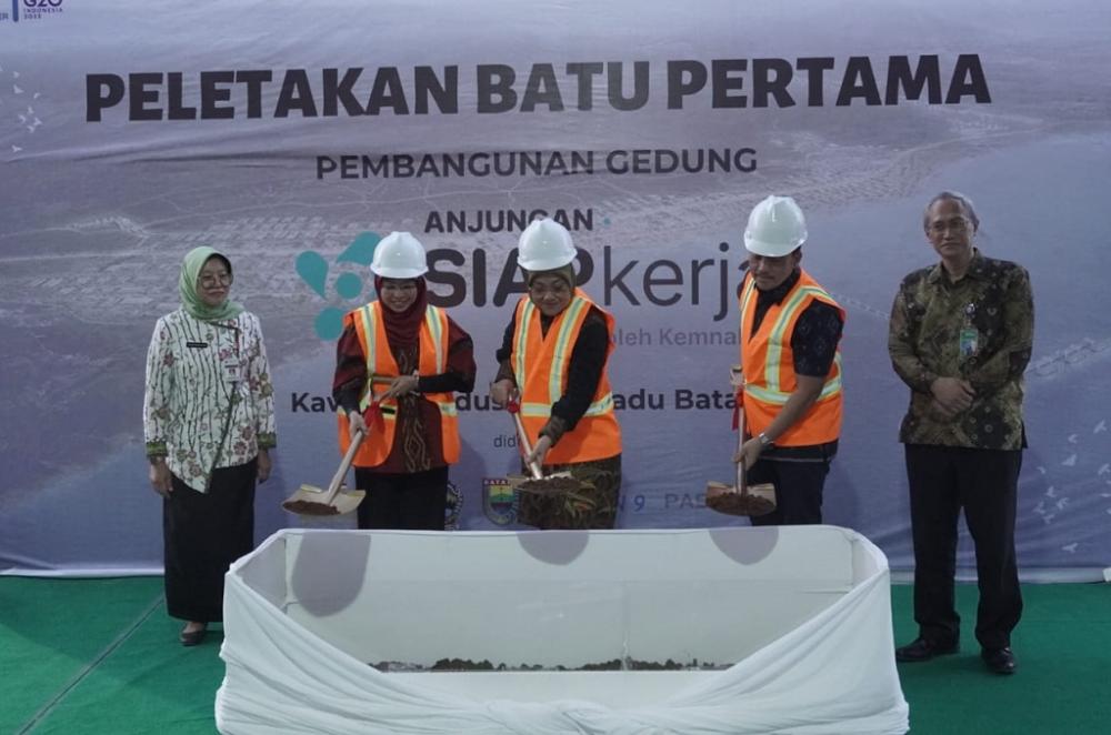 Pj Bupati Batang Minta Prioritaskan Tenaga Kerja Lokal Diserap di KIT Batang