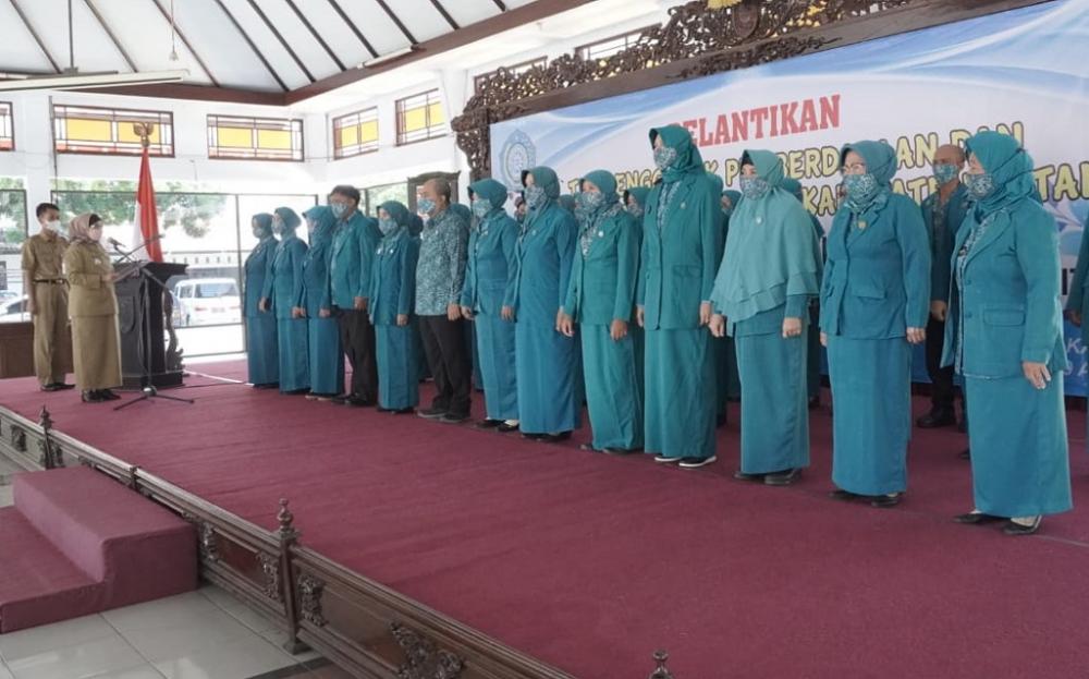 PELANTIKAN TP PKK BATANG