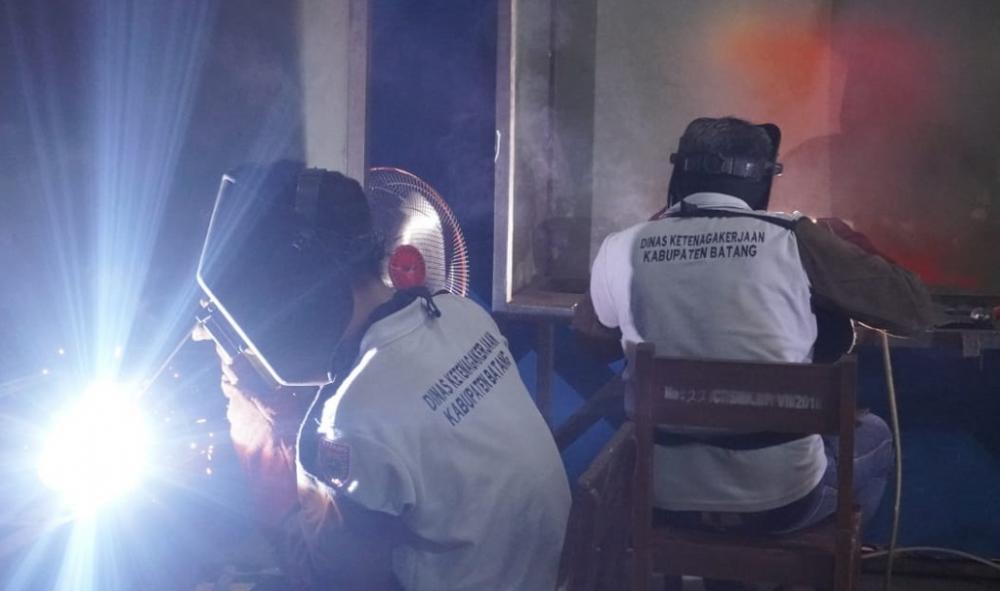 UJI KOMPETENSI LAS PLATE