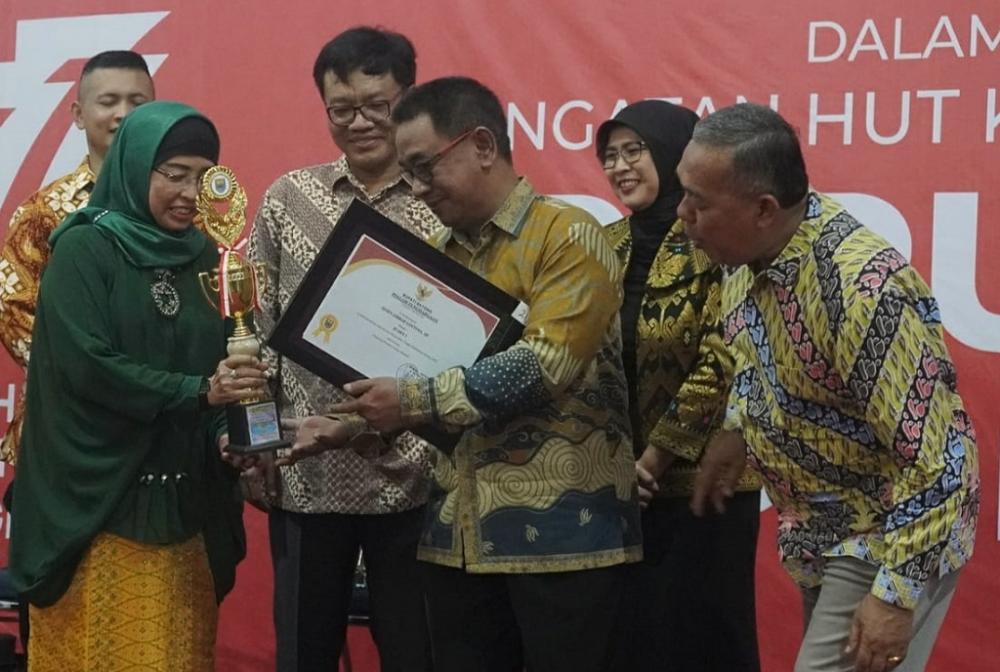 BERIKAN PENGHARGAAN OPD TERINOVATIF