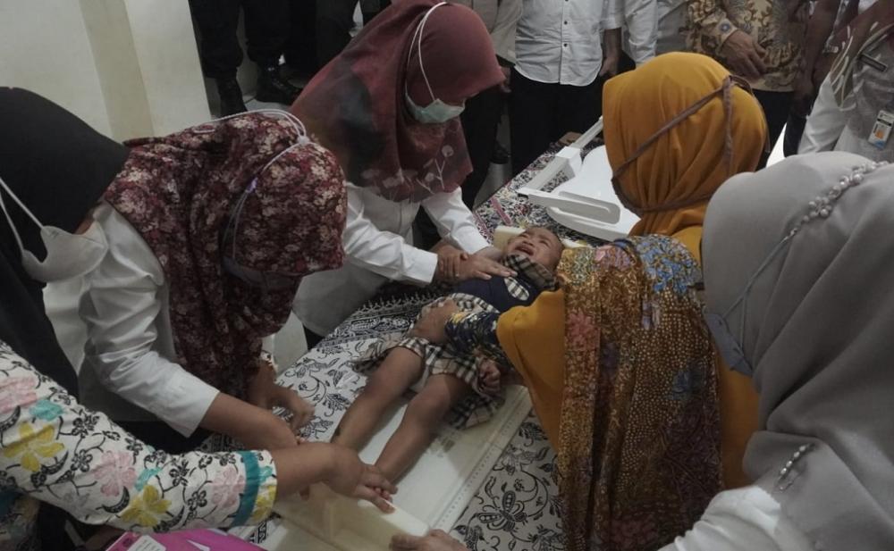 PERIKSA TINGGI IDEAL BALITA