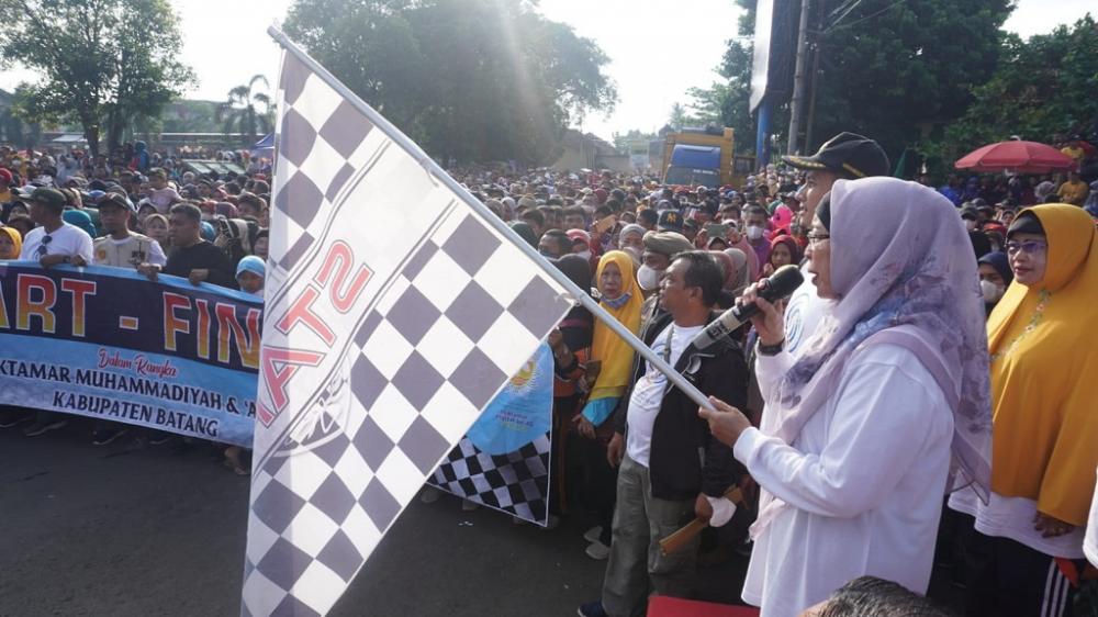 Jalan Sehat Muhammadiyah Batang, Hadiah Utama Satu Tiket Umroh