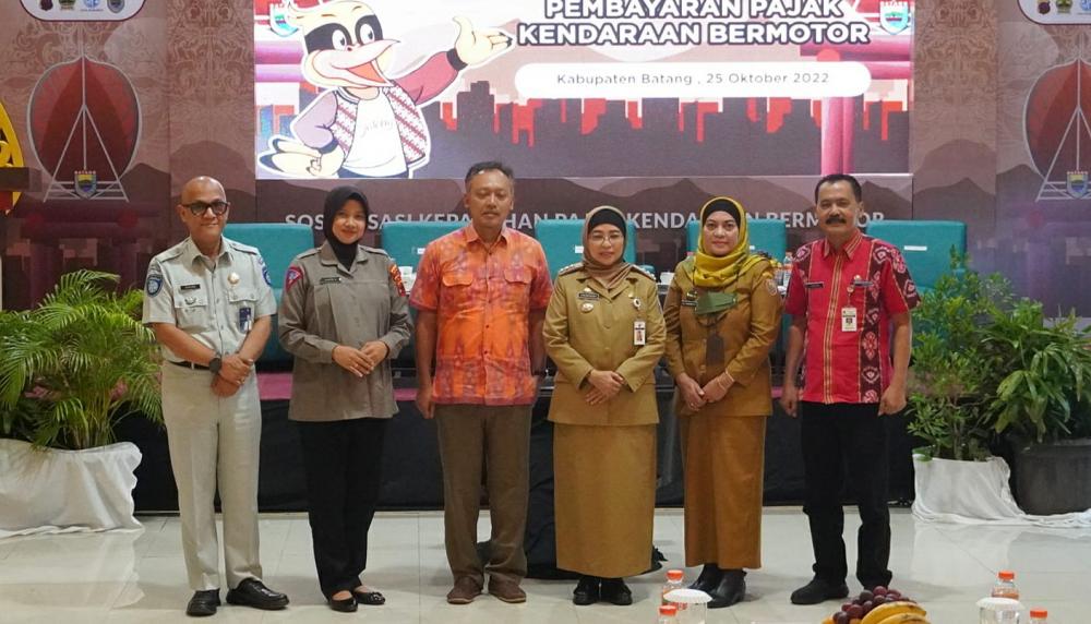 Pj Bupati Batang Minta, Masyarakat Segera Bayar Pajak Kendaraan Mumpung Gratis