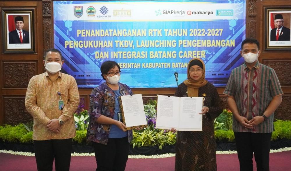 Tingkatkan Kesejahteraan Masyarakat, Pemkab Batang Gelar Aksi Penandatanganan RTK