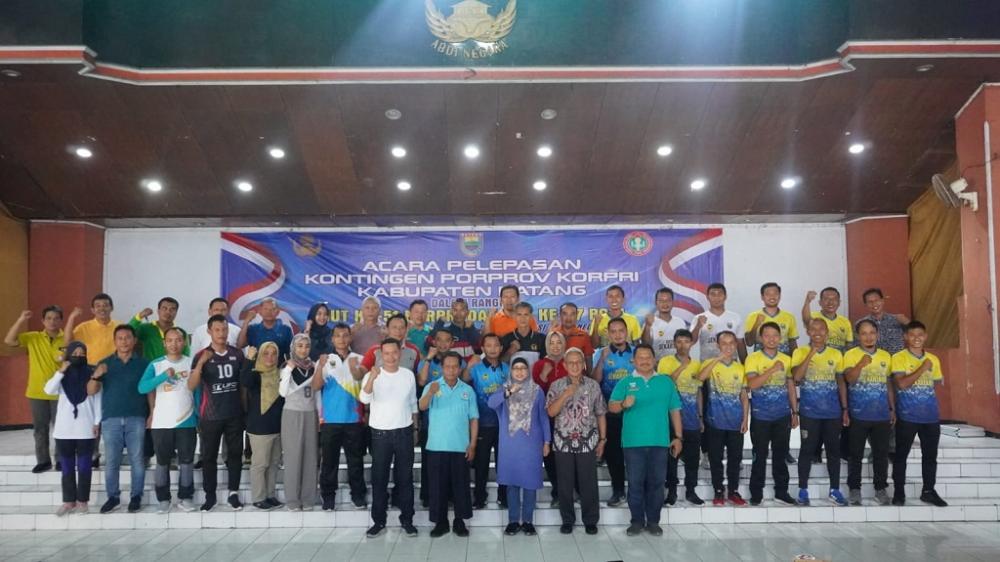 Pj Bupati Batang Lepas Kontingen KORPRI Tanding di Proprov Jateng