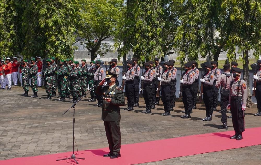 UPACARA HARI PAHLAWAN 
