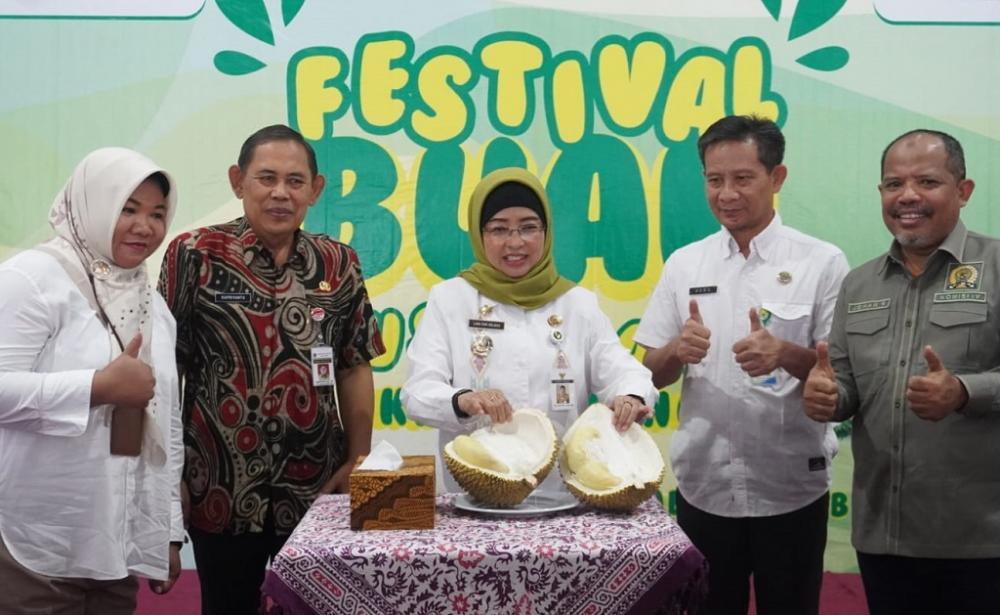Cari Varietas Durian dan Alpukat Baru, Dispaperta Batang Gelar Festival Buah Nusantara