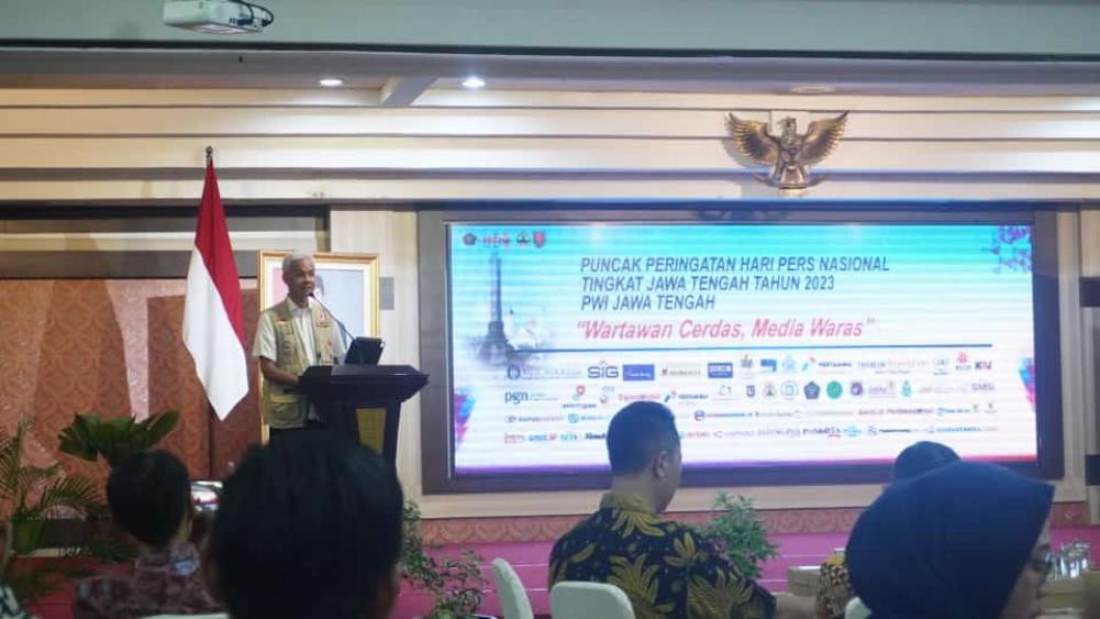 Peringati HPN, Ganjar Pranowo Minta Media Resmi Untuk Berkolaborasi Dengan Media Sosial Dalam Penyeb
