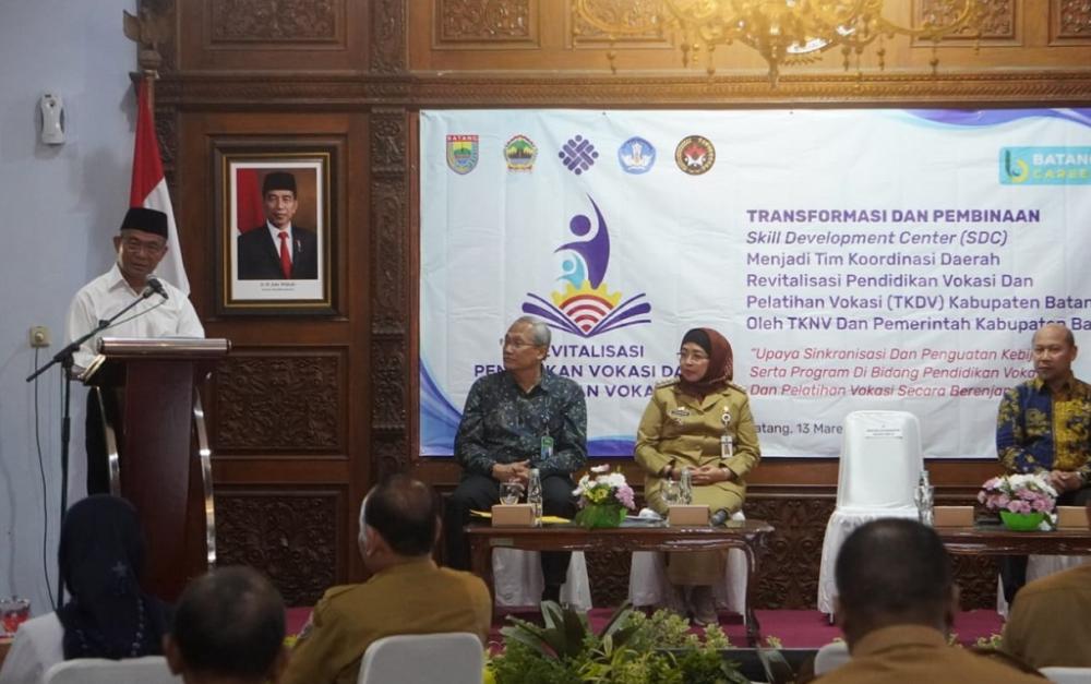 Menko PMK RI Bentuk TKDV Untuk Bangun Ekosistem Pendidikan di Batang