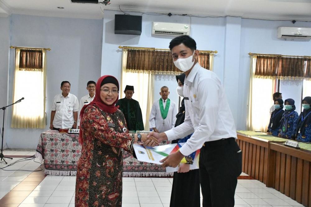 Pj Bupati Batang, Ingatkan ASN Tidak Pamer Kekayaan di Medsos