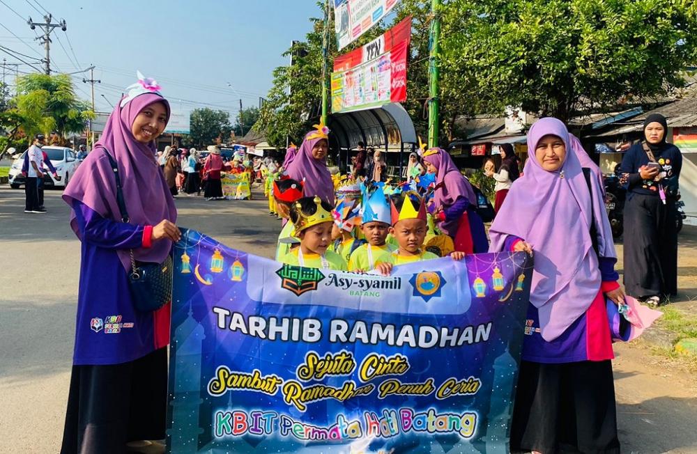 Pawai Kreativitas Sambut Datangnya Ramadan