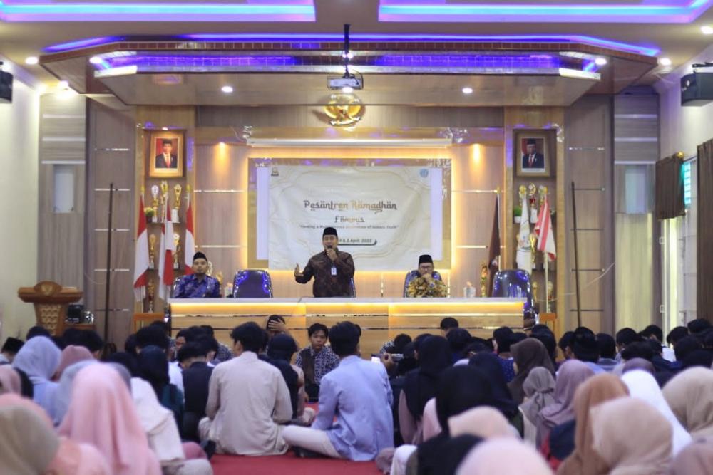 Kemenag Batang Imbau Ratusan Pelajar Tingkatkan Moderasi Beragama