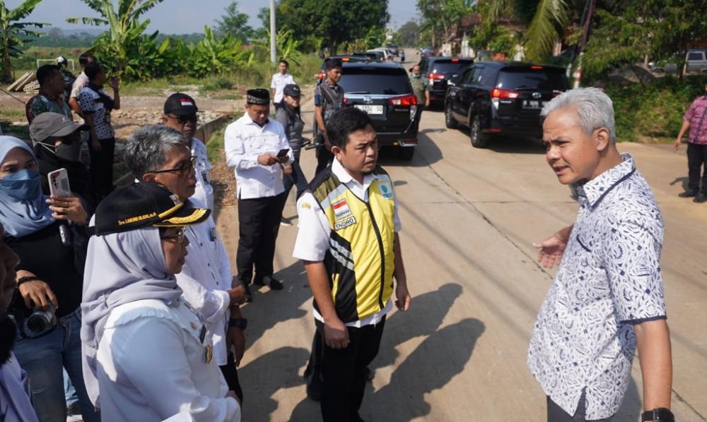 Gubernur Jateng Kunjungi Ruas Jalan Tulis-Bandar Sepanjang 5,3 Km