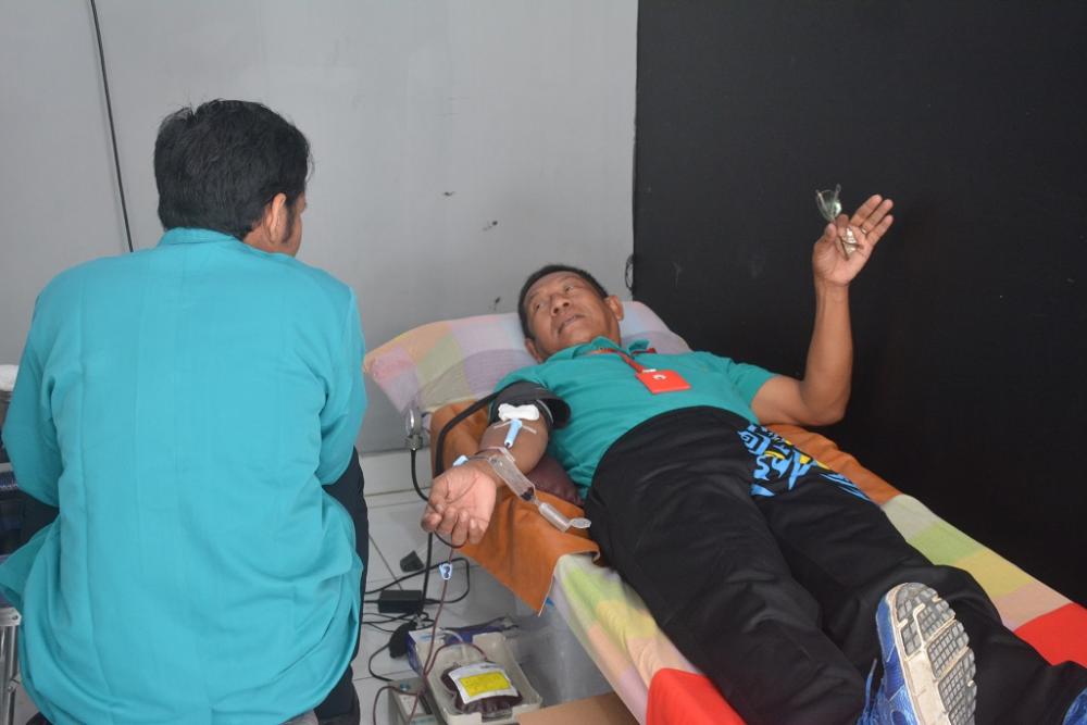 DONOR DARAH