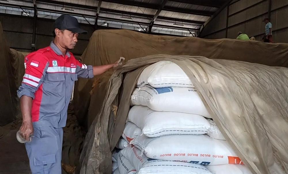 Harga Beras Melambung, Bulog Salurkan Bantuan Beras Cadangan